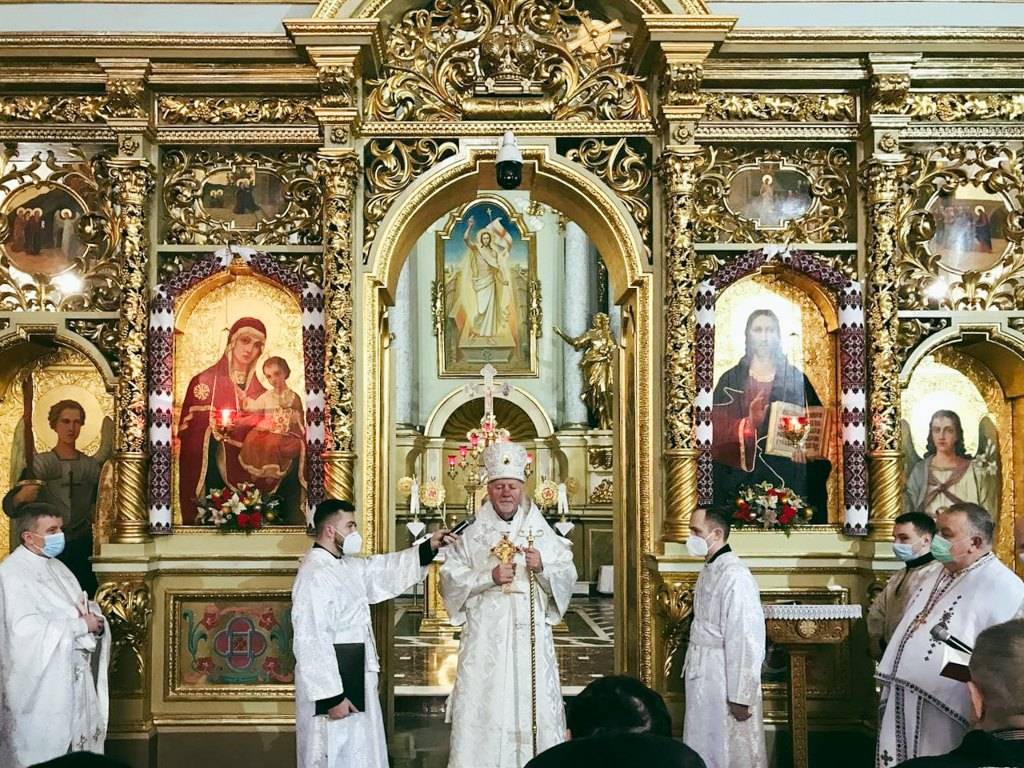 Митрополит Володимир Війтишин очолив Різдвяне богослужіння у Катедральному соборі Франківська