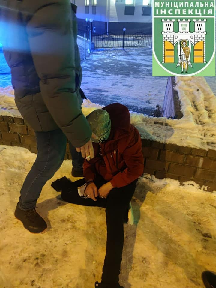 п'яний чоловік