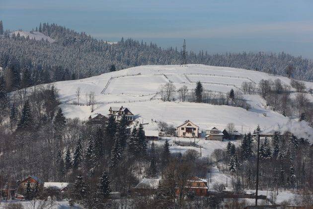 Неймовірні світлини засніжених Карпат ФОТОРЕПОРТАЖ