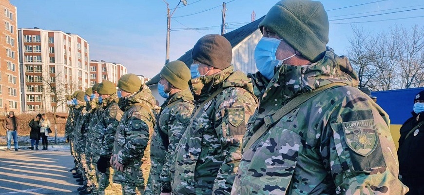 Зведений загін прикарпатських правоохоронців вирушив в зону ООС