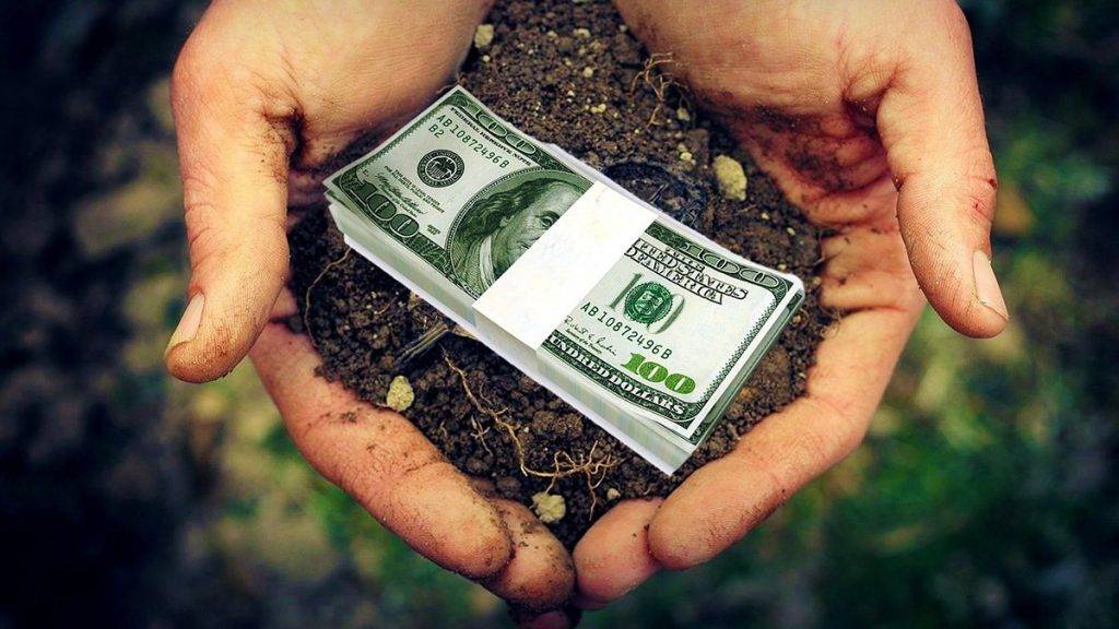 Івано-Франківськ виставить на продаж ще 15 земельних ділянок