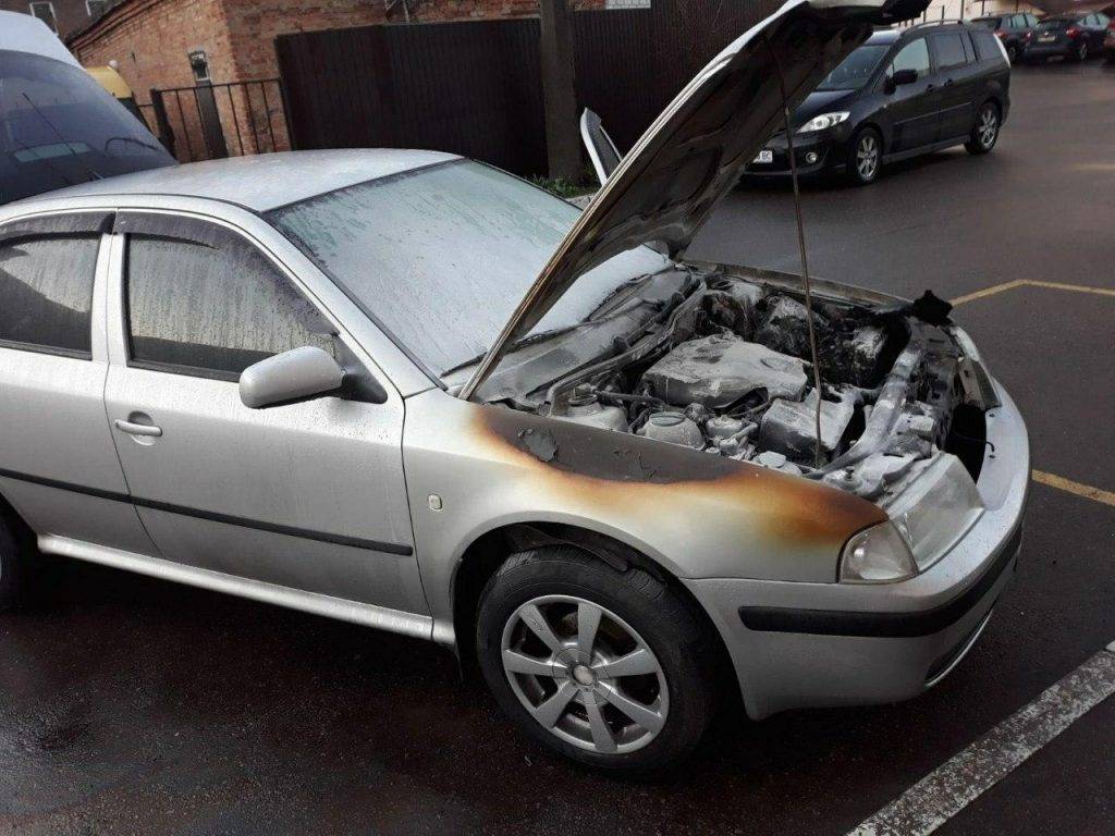 Вранці 1-го січня на Прикарпатті загорілася «Skoda»