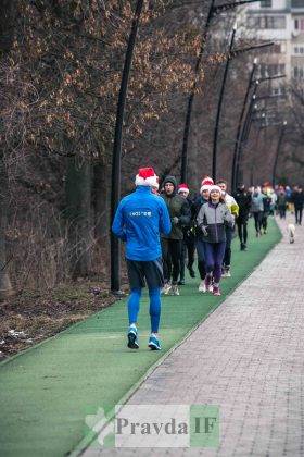 В Івано-Франківську відбувся новорічний забіг Gutsul Running Club ФОТОРЕПОРТАЖ