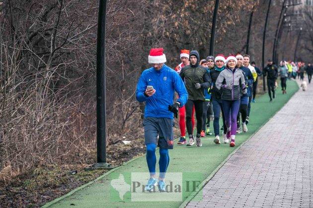 В Івано-Франківську відбувся новорічний забіг Gutsul Running Club ФОТОРЕПОРТАЖ