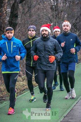 В Івано-Франківську відбувся новорічний забіг Gutsul Running Club ФОТОРЕПОРТАЖ