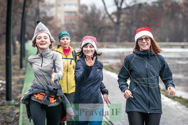 В Івано-Франківську відбувся новорічний забіг Gutsul Running Club ФОТОРЕПОРТАЖ