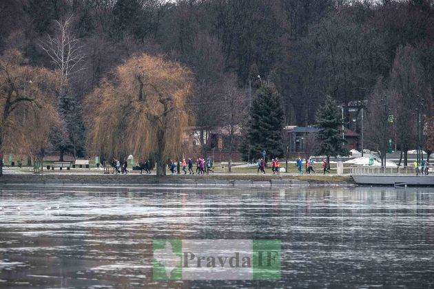 В Івано-Франківську відбувся новорічний забіг Gutsul Running Club ФОТОРЕПОРТАЖ