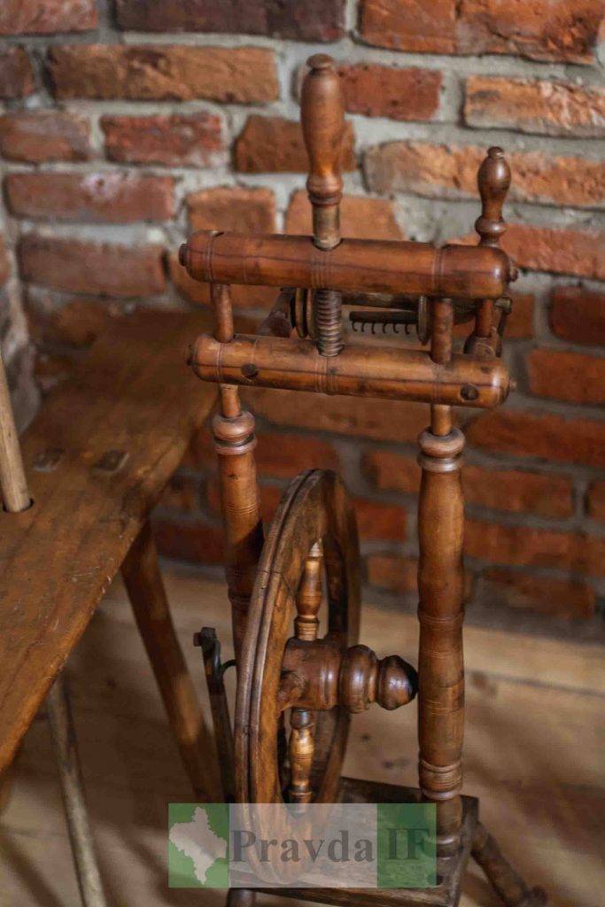 У Івано-Франківську,Галина Яцинович