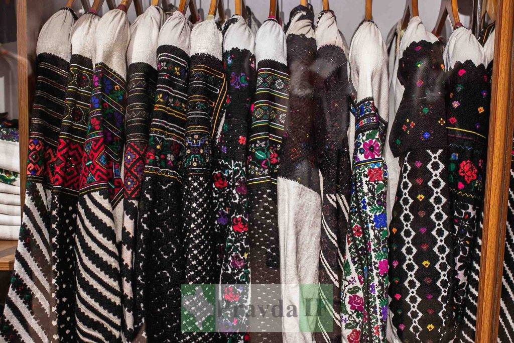 У Івано-Франківську,Галина Яцинович