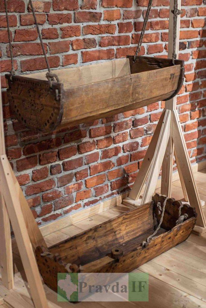 У Івано-Франківську,Галина Яцинович