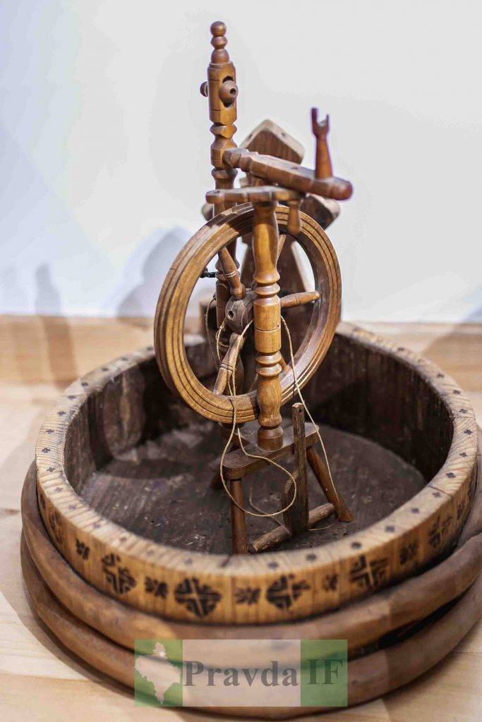 У Івано-Франківську,Галина Яцинович