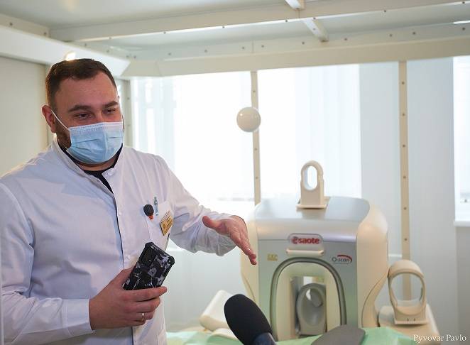 У лікарні на Матейки з’явився новий МРТ-апарат ФОТО