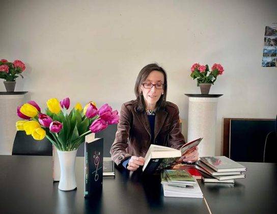 Відома прикарпатська письменниця презентувала свою книгу у Швейцарії ФОТО