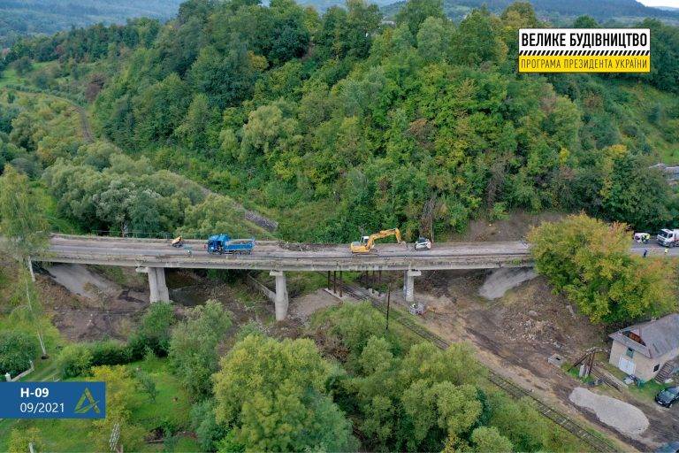 Тернопільські спеціалісти проєктують ще два мости на Прикарпатті