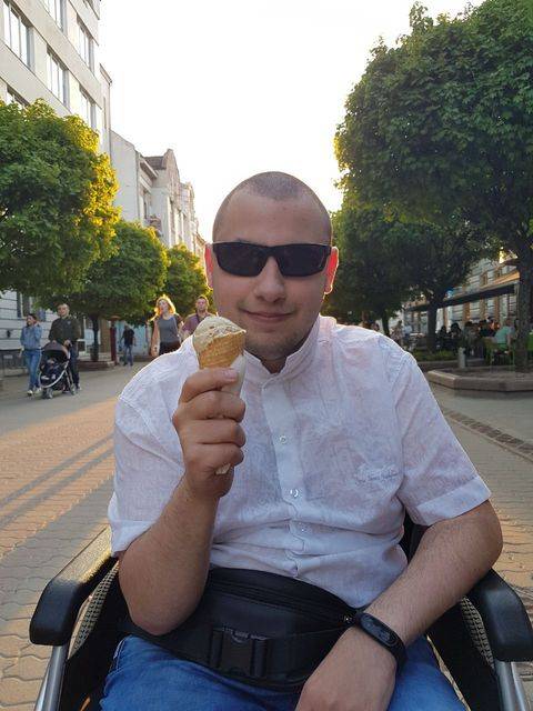 новий інвалідний візок