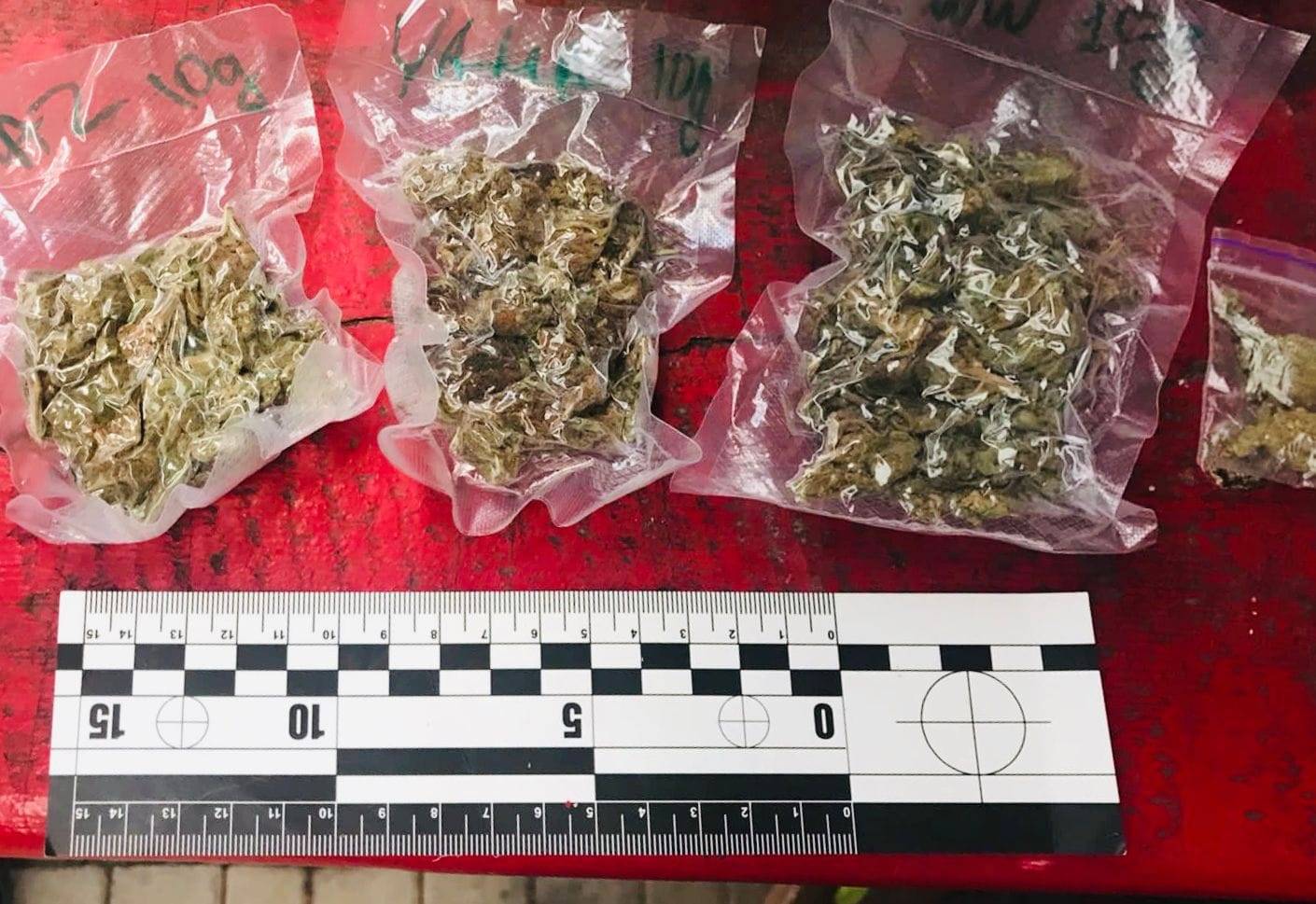 наркотиками