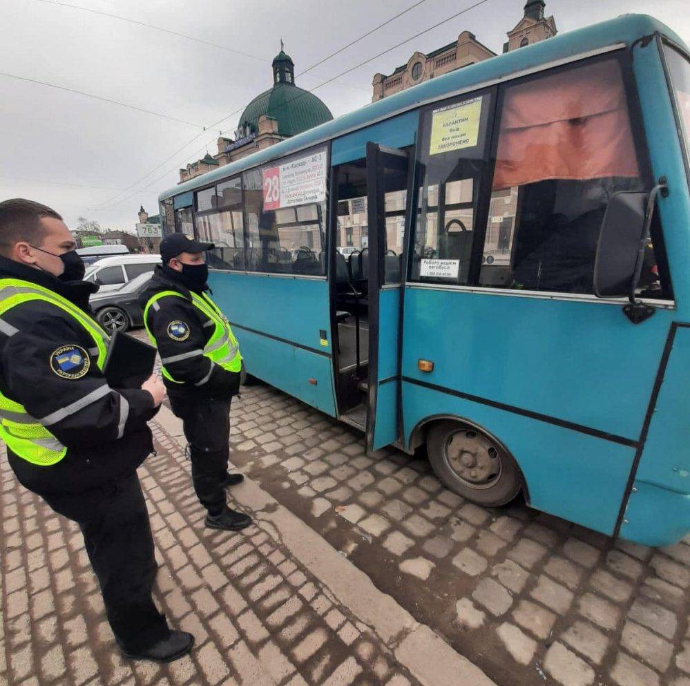 У Франківську хамовитий водій маршрутки образив та принизив матерів загиблих бійців ФОТО