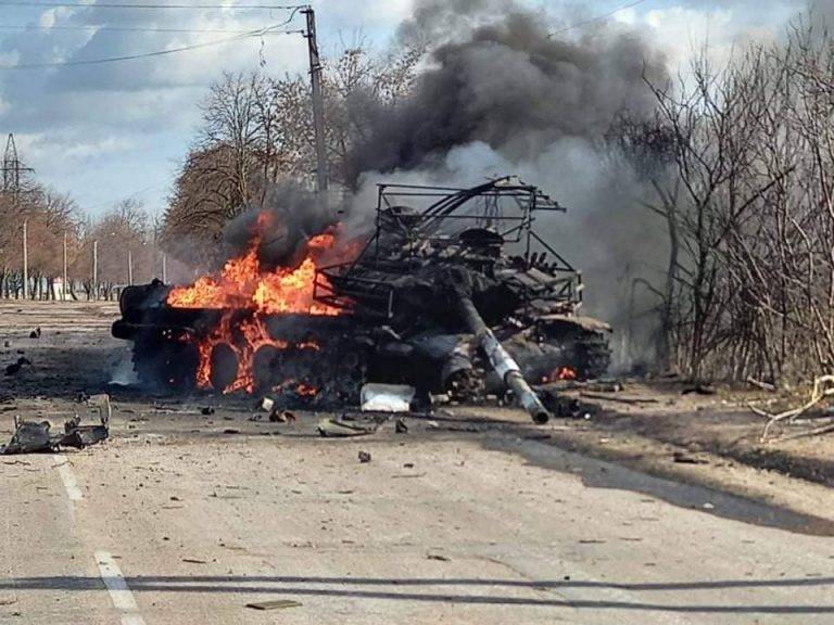 "Гори Росія!": Як український військовий знищив ворожий танк ВІДЕО