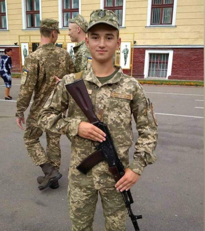 У бою за Київ загинув молодий боєць з Франківщини