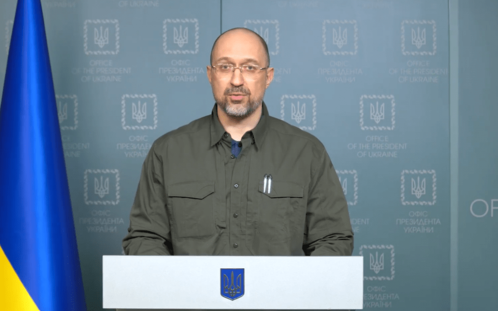 Прем'єр-міністр України розповів, як виплачуватимуться пенсії в умовах воєнного стану