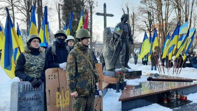 Як у Івано-Франківську вшанують пам'ять про Героїв Небесної Сотні