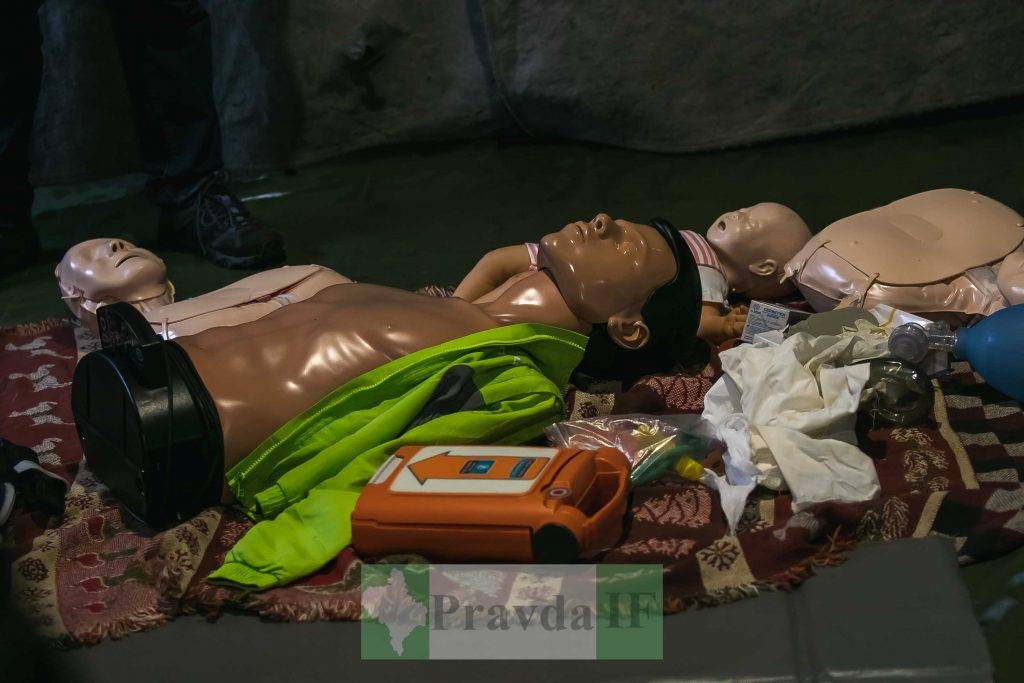 вишкіл для цивільного населення,Штаб оборони Прикарпаття спільно з ДСНС,тривожна валіза