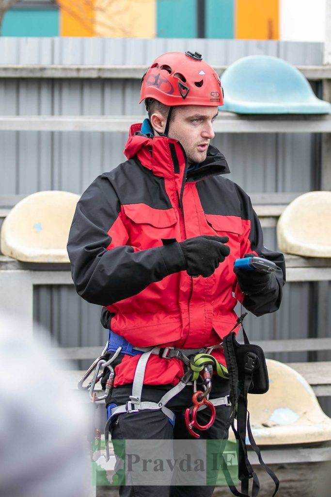 вишкіл для цивільного населення,Штаб оборони Прикарпаття спільно з ДСНС,тривожна валіза