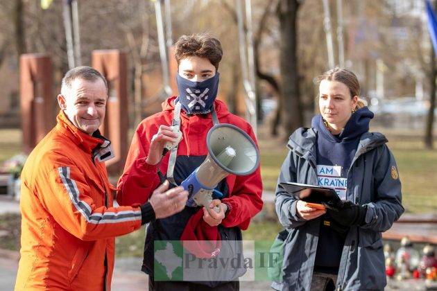 У Франківську забігом гідності відзначили День пам’яті Героїв Небесної Сотні ВІДЕО та ФОТО