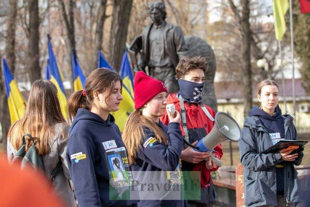 У Франківську забігом гідності відзначили День пам’яті Героїв Небесної Сотні ВІДЕО та ФОТО