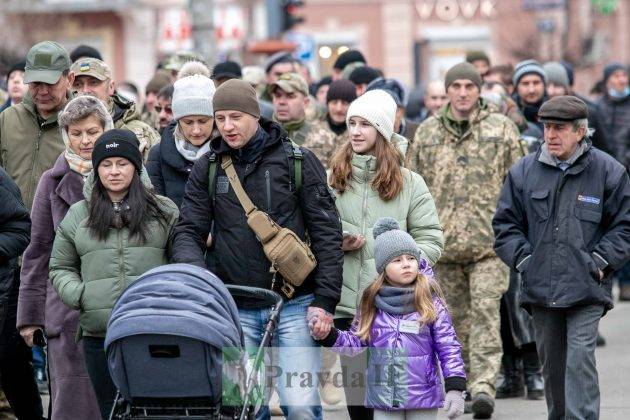 Франківчани урочистою ходою та віче вшанували пам'ять Небесної Сотні та сьому річницю битви за Дебальцеве ФОТОРЕПОРТАЖ