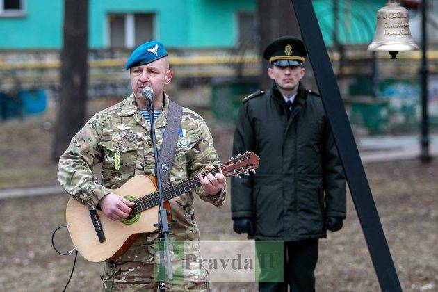 Франківчани урочистою ходою та віче вшанували пам'ять Небесної Сотні та сьому річницю битви за Дебальцеве ФОТОРЕПОРТАЖ