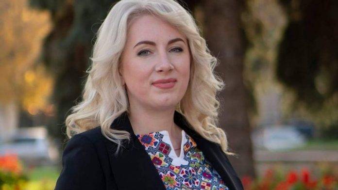 Скільки заробила очільниця Івано-Франківської ОДА у січні