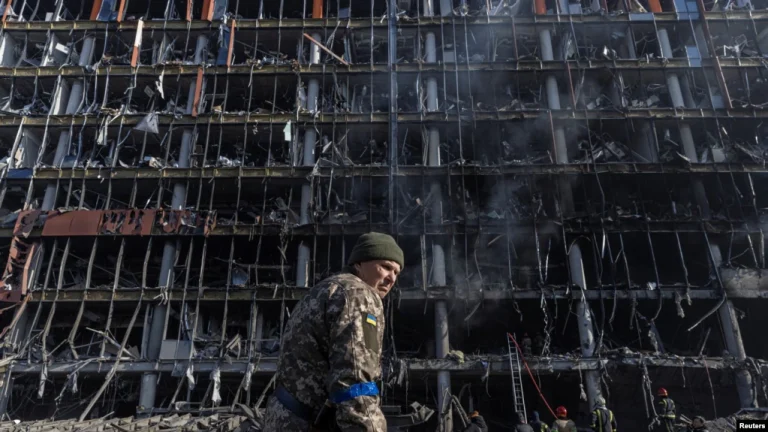 Україна просить збільшити військову допомогу, щоб "виграти війну"