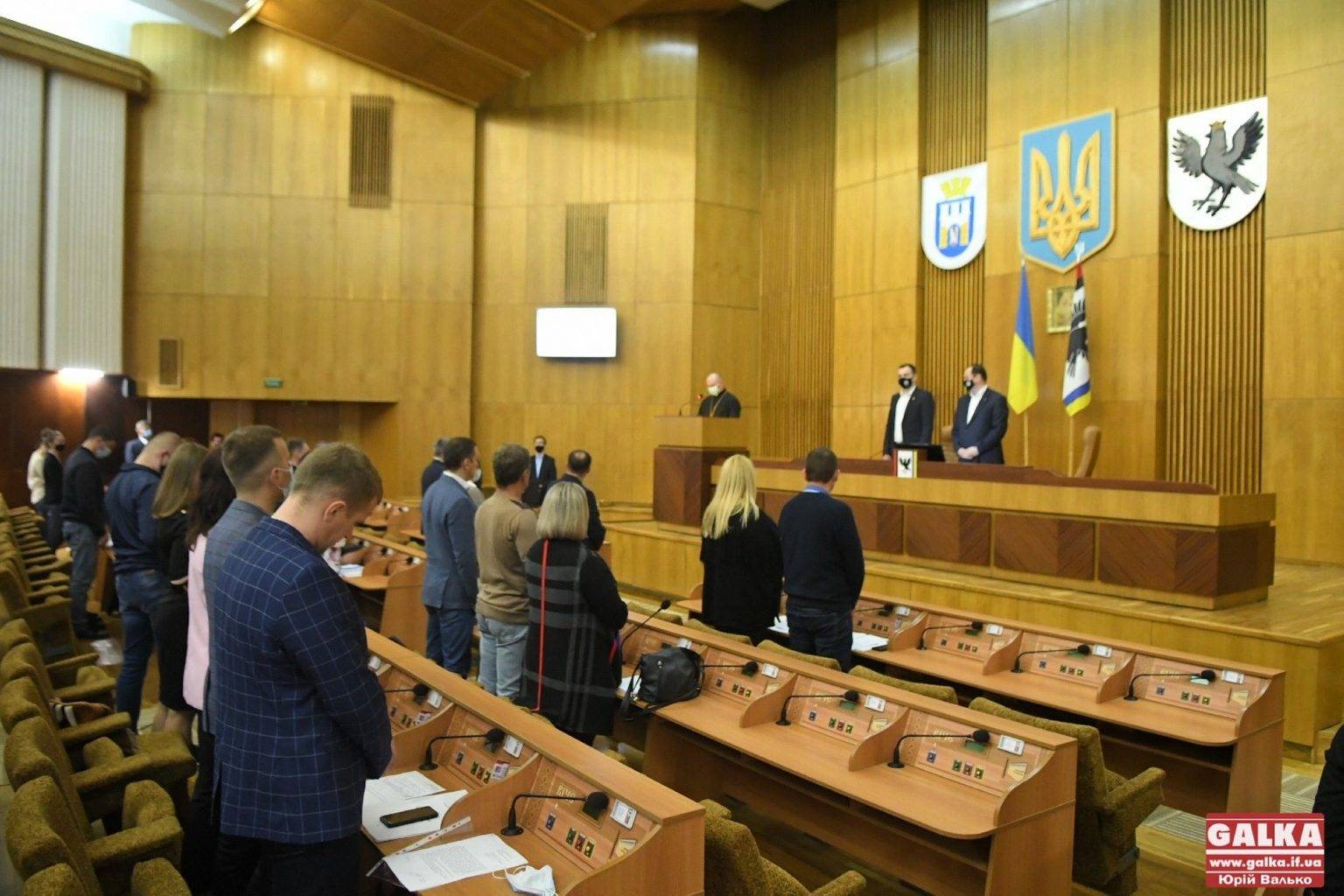 Депутати Івано-Франківської міськаради вимагають у НАТО закрити небо над Україною 