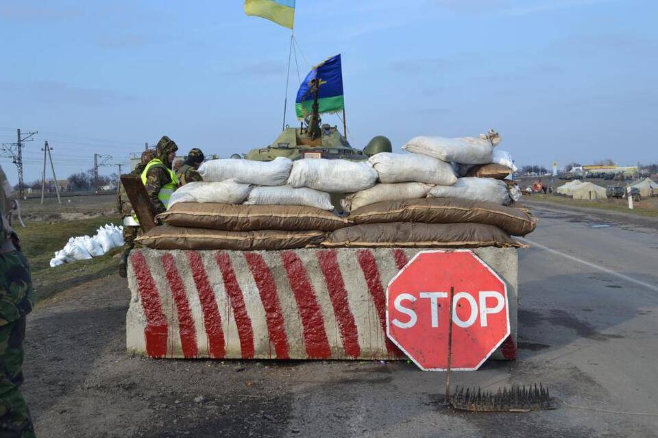 На Франківщині розгорнули 76 самовільних блокпостів: Поліція наказує терміново їх розібрати ВІДЕО