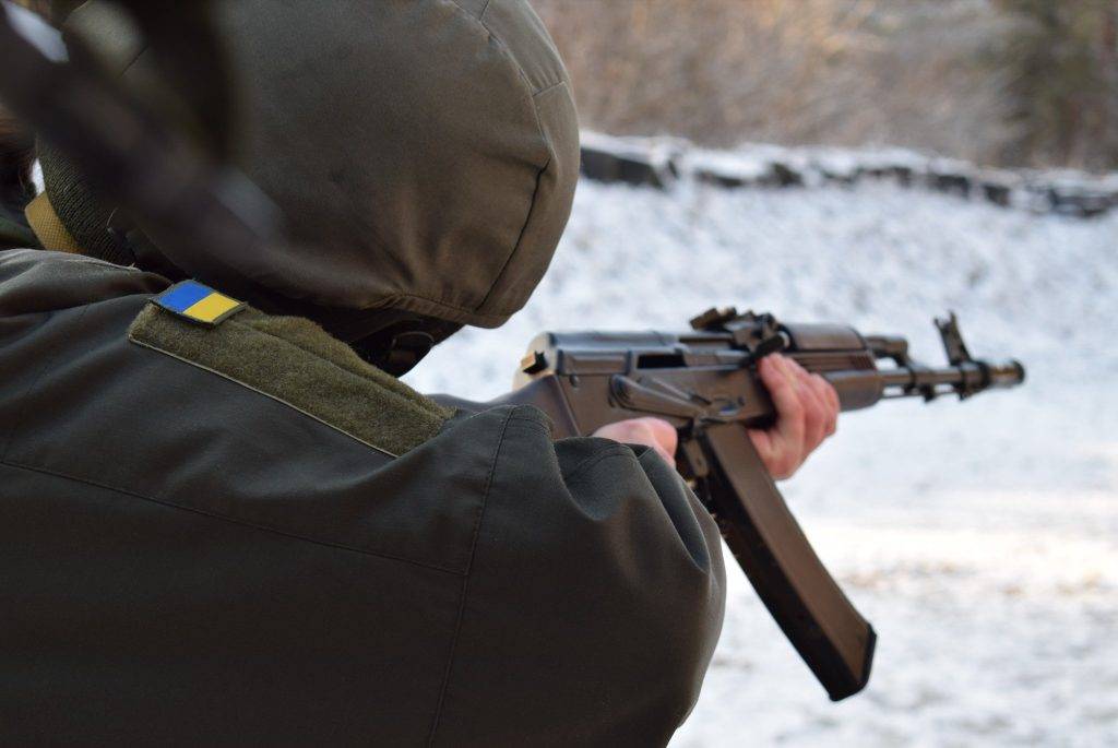 В Івано-Франківську навчатимуть стрільбі, зокрема - жінок
