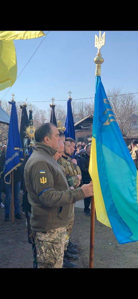 На Богородчанщині провели в останню путь загиблого на війні Героя ФОТО