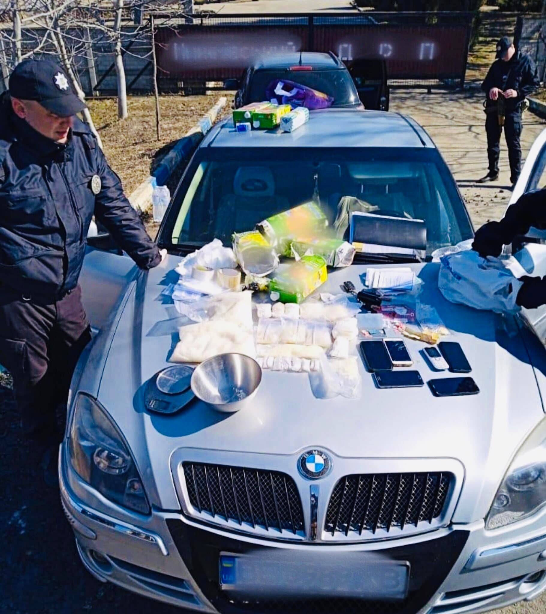 на Франківщині затримали наркодилера,Перевозив наркотиків на 10 мільйонів гривень,наркодилер з Миколаєва