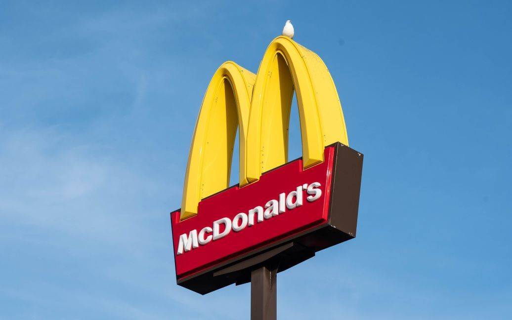 McDonald's призупиняє свою роботу в Росії та закриває 850 закладів харчування