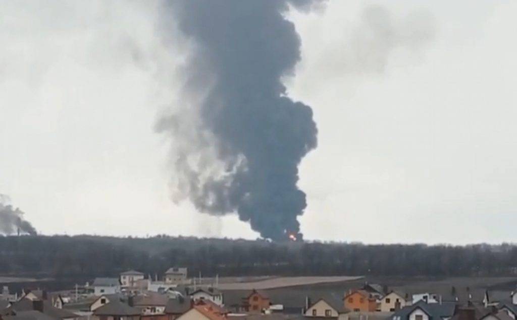 Окупанти нанесли ракетний удар по Вінниці, повністю знищений аеропорт