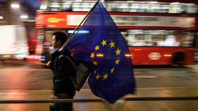 Євросоюз запровадив четвертий пакет санкцій проти РФ: деталі