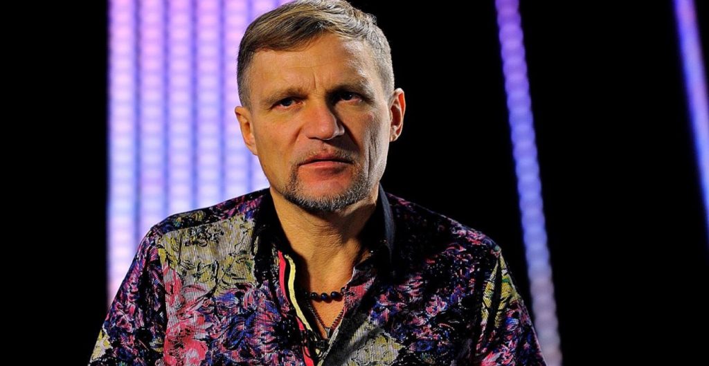 Олег Скрипка показав, що російські окупанти залишили після себе на його дачі ВІДЕО