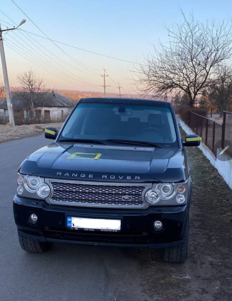 Син Ігоря Насалика віддав Range Rover на потреби ЗСУ
