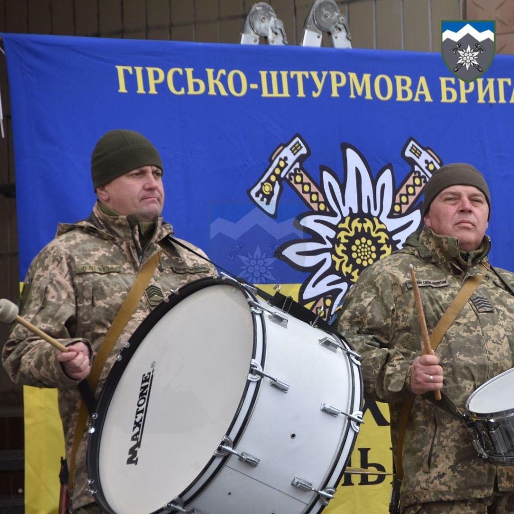 едельвейси дали концерт,Концерт Едельвейсів у місті Малин,оркестр десятої гірсько-штурмової бригади “Едельвейс”