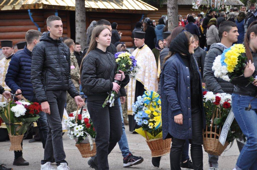 На Франківщині попрощалися з молодим Героєм Степаном Романюком ФОТО,похорон Степана Романюка