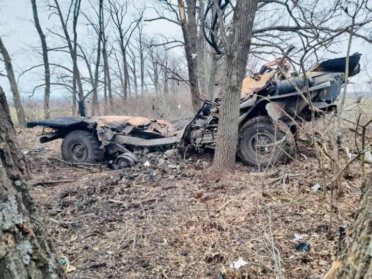 ЗСУ продовжують стримувати наступ ворога та знищують його техніку й живу силу