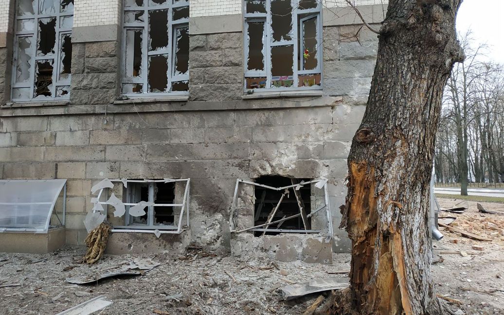 "Донька впала. Коли я підійшла ближче, в неї вже не було голови", - мешканка Чернігова про знущання окупантів