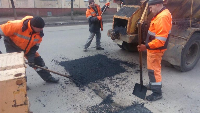 В Івано-Франківську розпочалися активні роботи із благоустрою - Марцінків усіх кличе на толоку