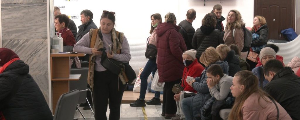 Івано-Франківська громада прийняла 35 тисяч переселенців