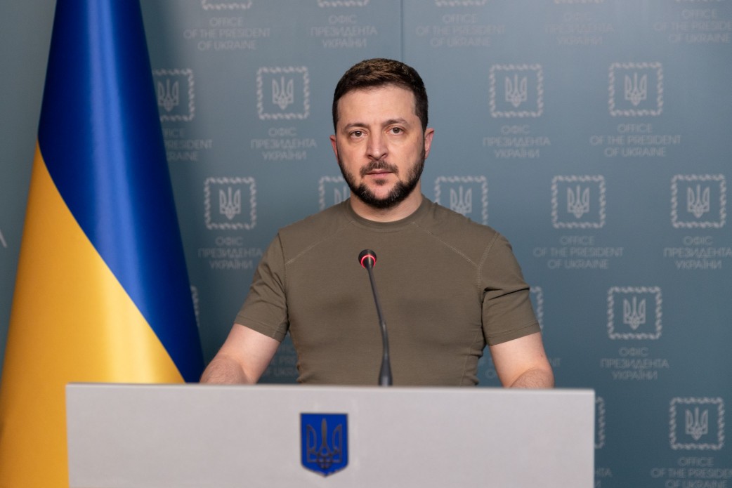 "Нічого українського не віддамо, а чужого нам не треба”, - Зеленський про Донбас